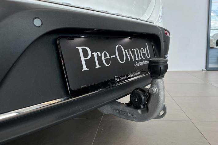 Hvid Mercedes EQA250 fra 2024