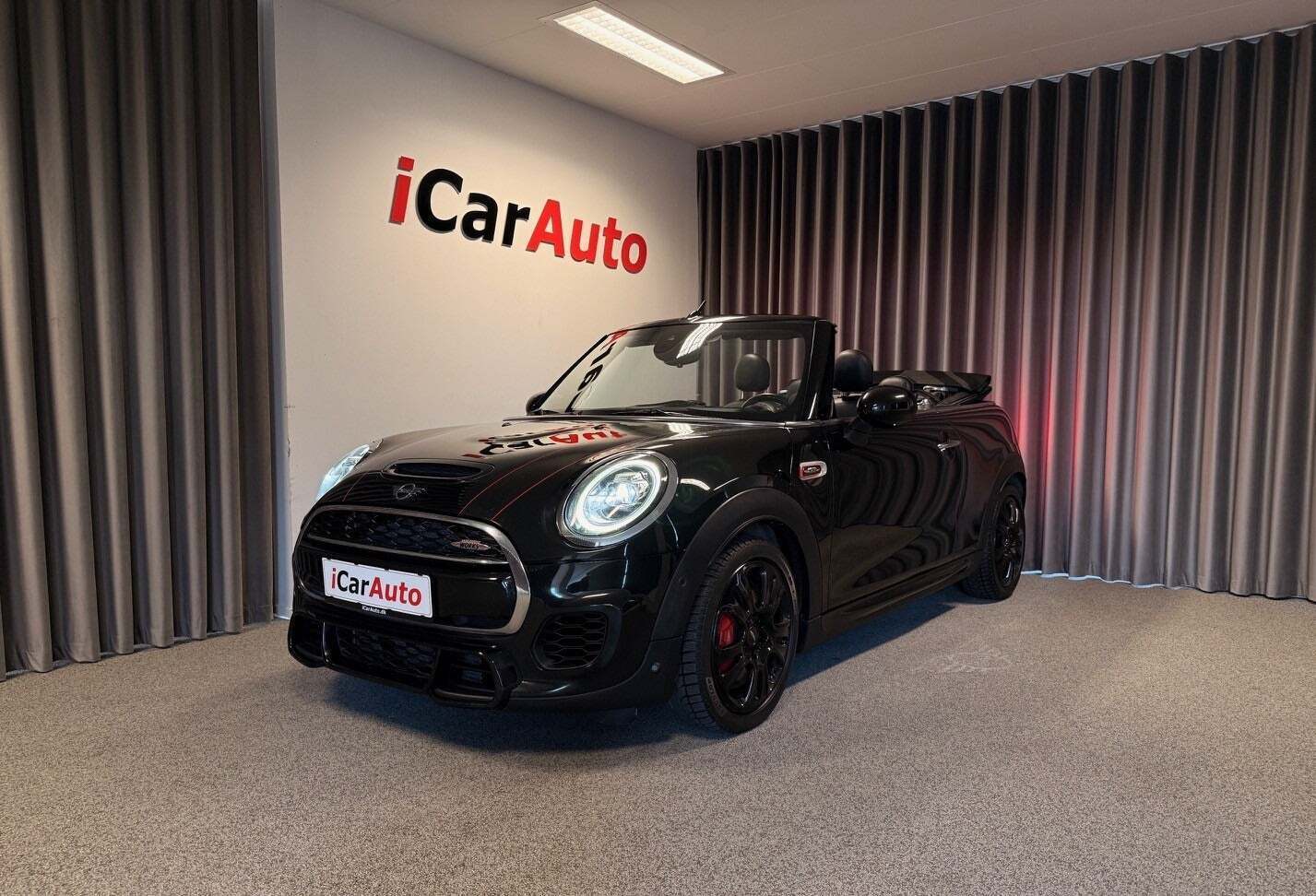 Mini Cooper S 2,0 JC Works Cabriolet aut.