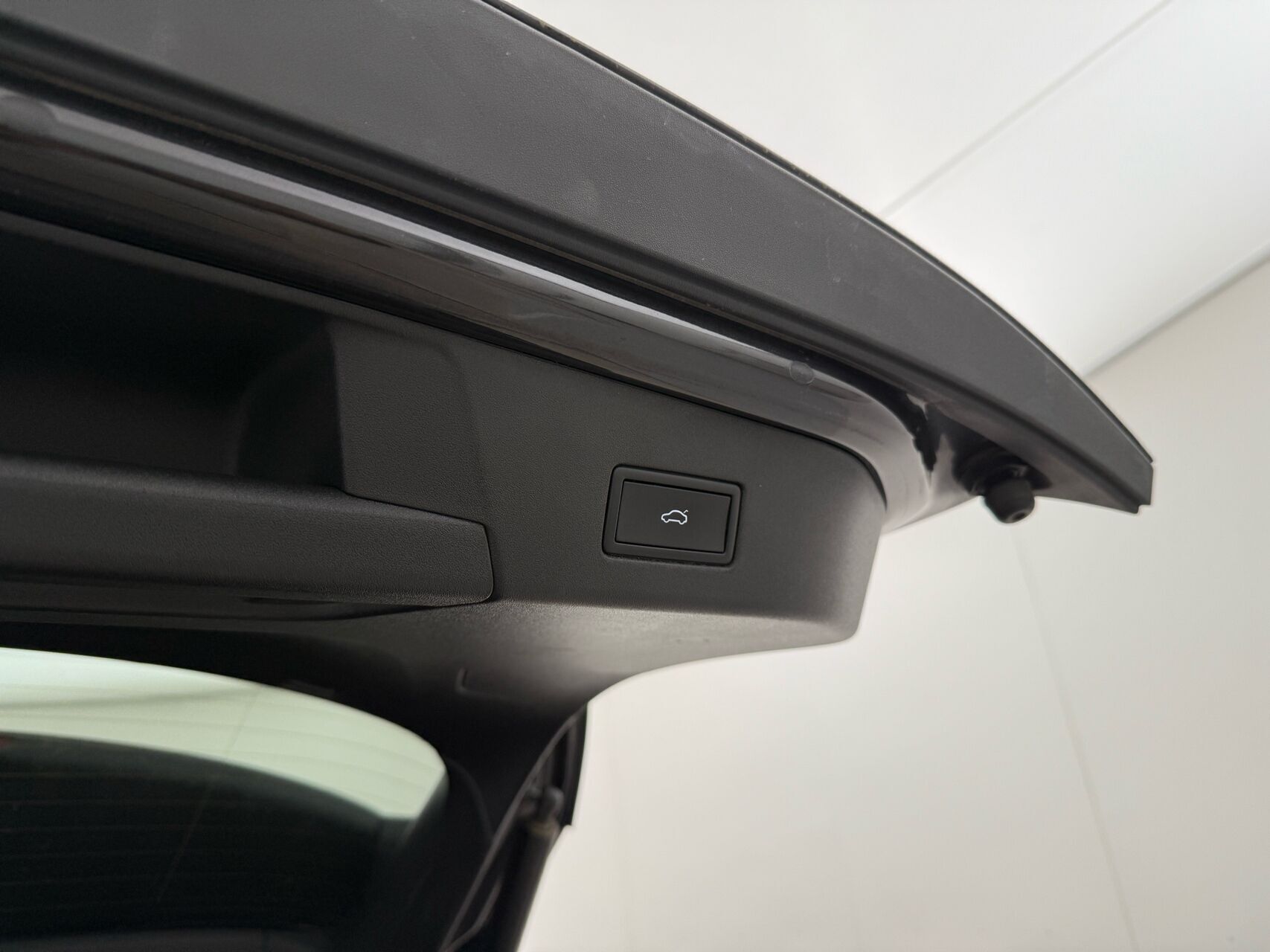 Grå VW ID.4 fra 2022