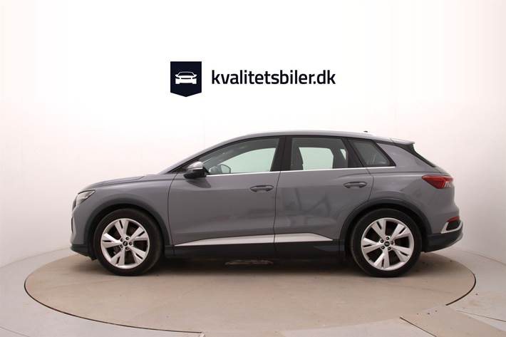 Grå Audi Q4 fra 2022