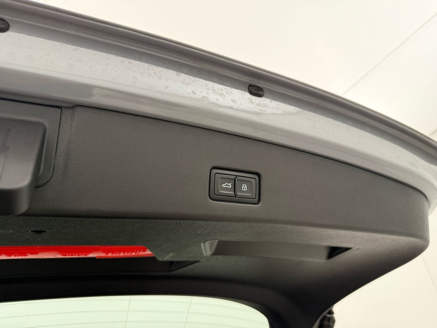 Grå Audi Q4 fra 2022