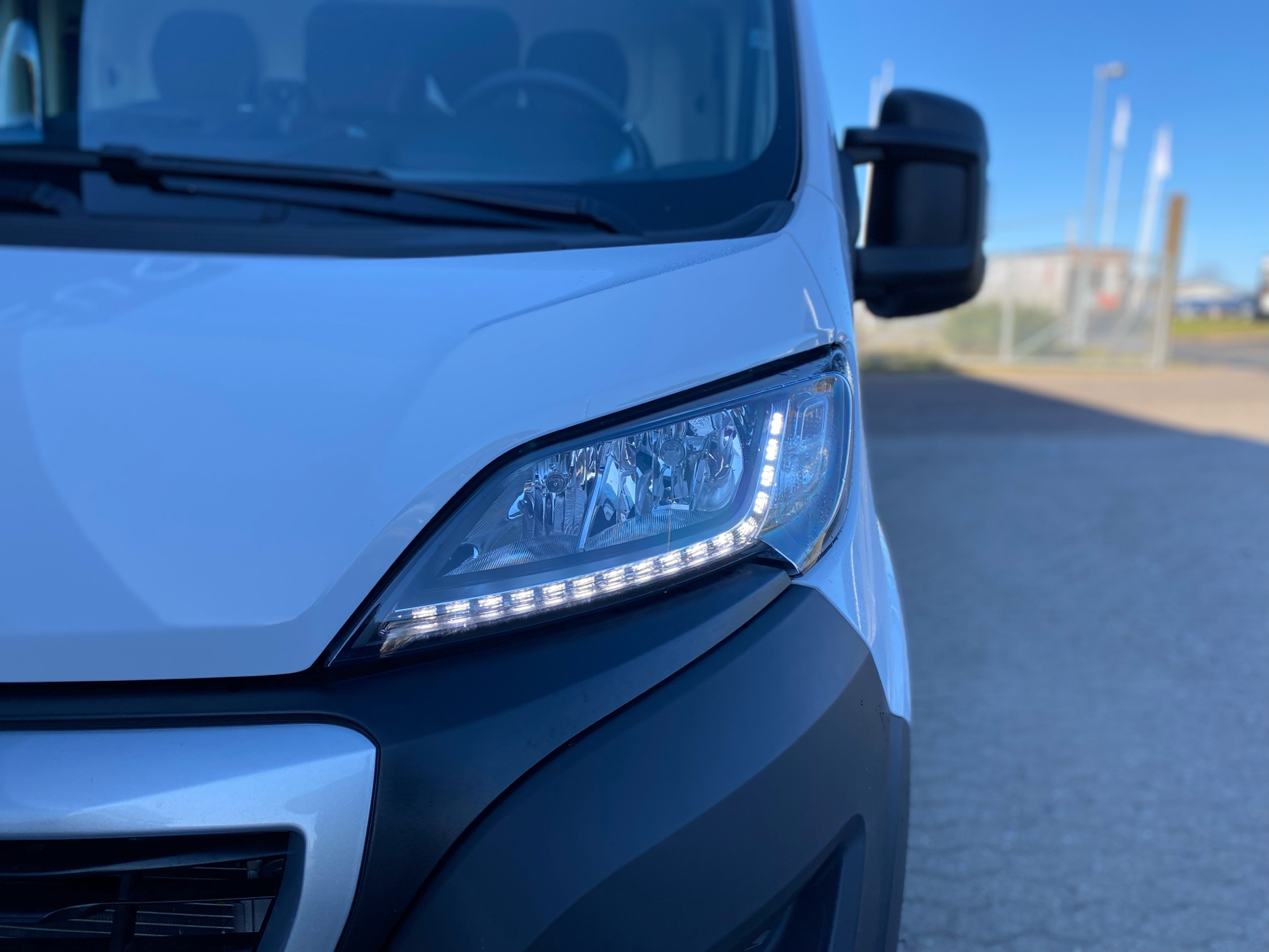 Hvid Peugeot Boxer fra 2022
