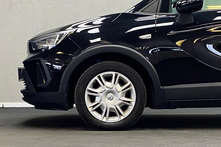 Sort Opel Crossland fra 2021