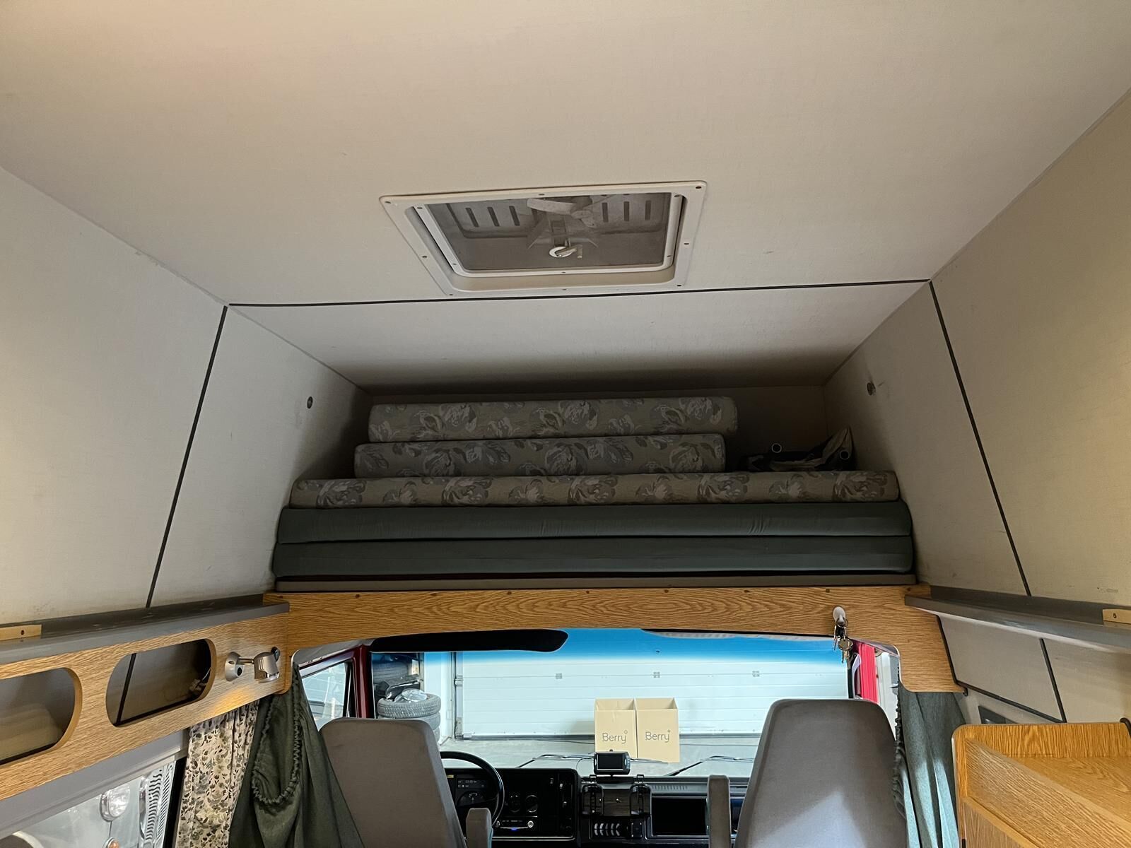 VW LT 2,4 D 31 TDI 75HK 3d