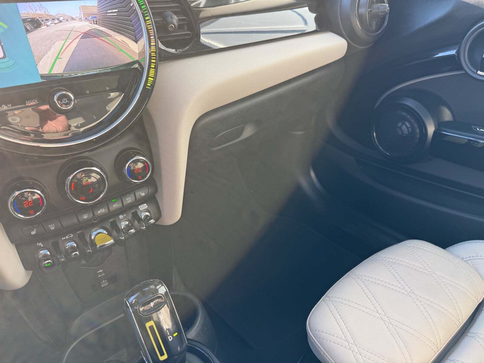 Grøn Mini Cooper SE fra 2023