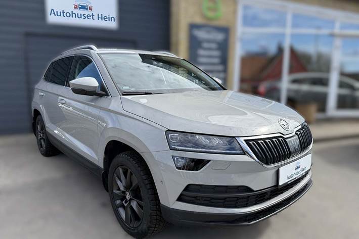 Grå Skoda Karoq fra 2018