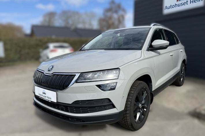 Grå Skoda Karoq fra 2018