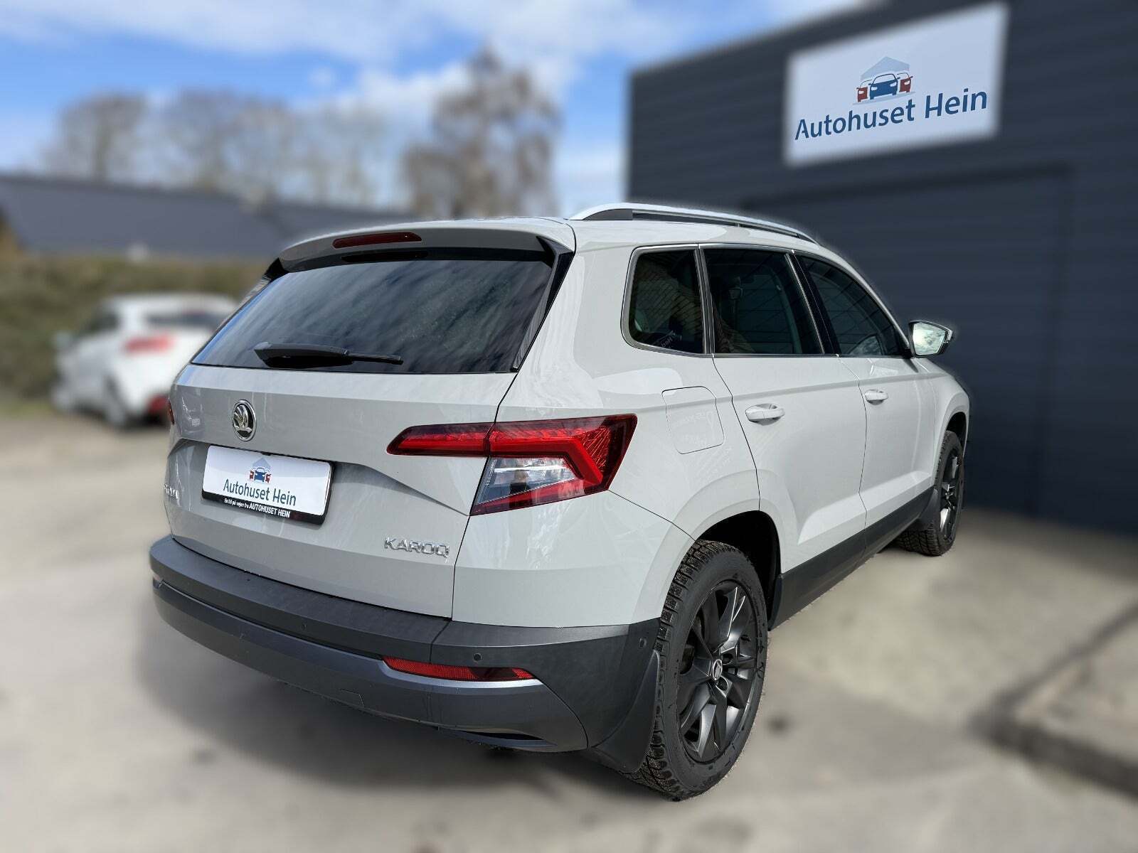Grå Skoda Karoq fra 2018