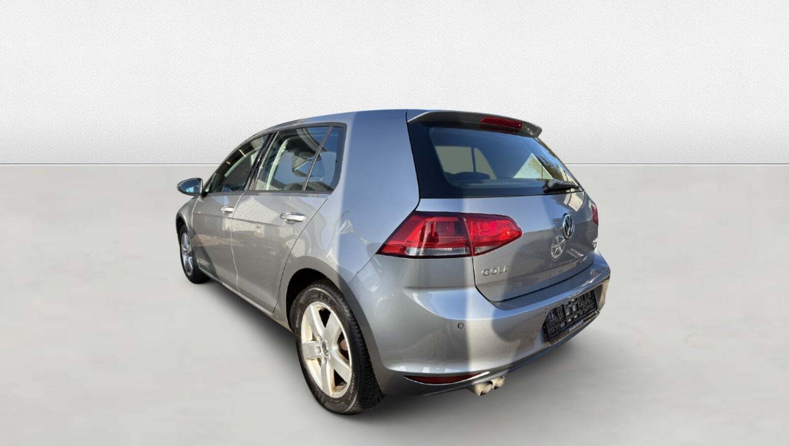 Grøn VW Golf VII fra 2013