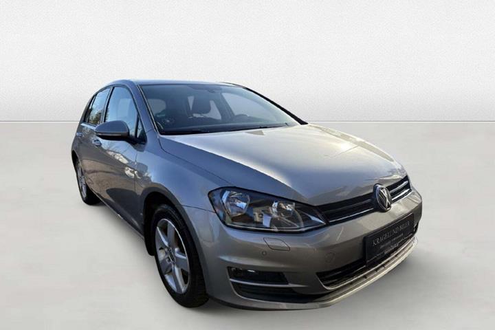 Grøn VW Golf VII fra 2013