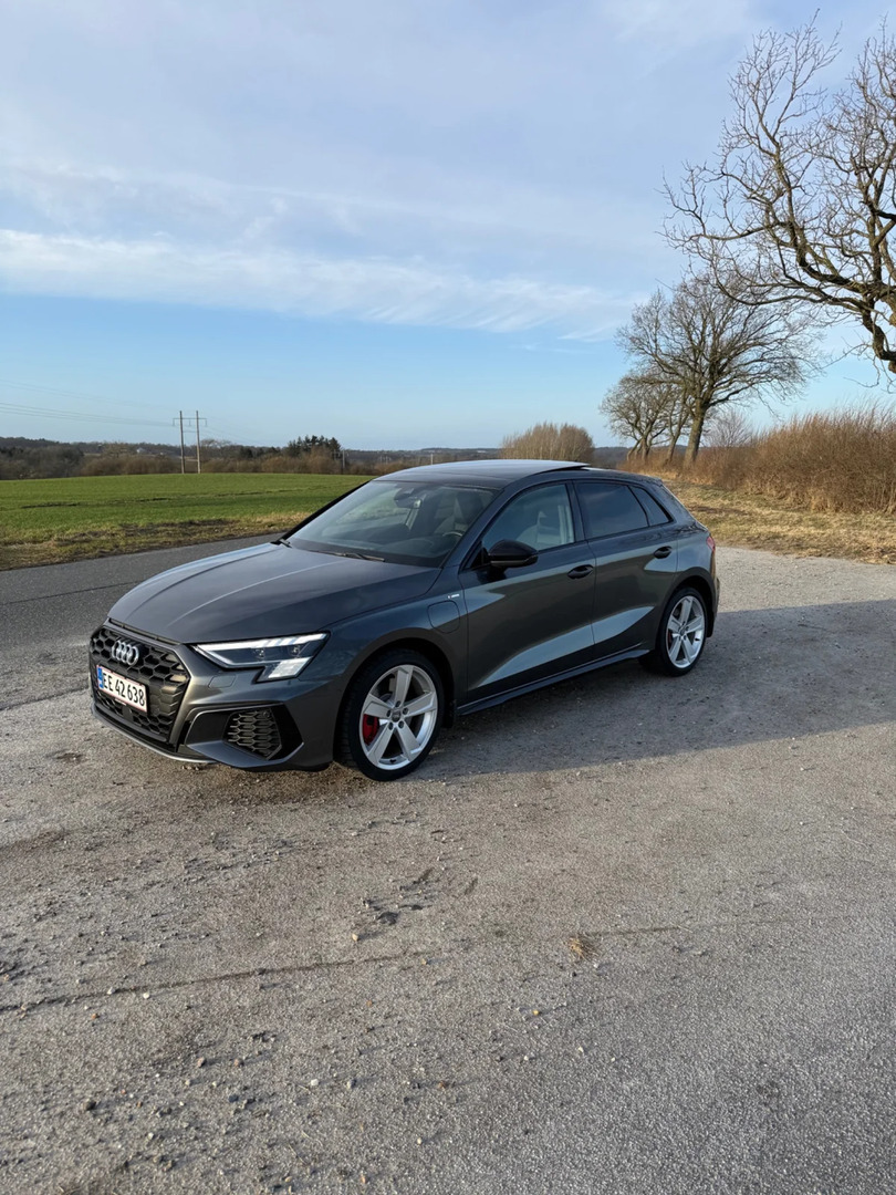 Audi A3 45 TFSi e S-line Sportback S-tr.
