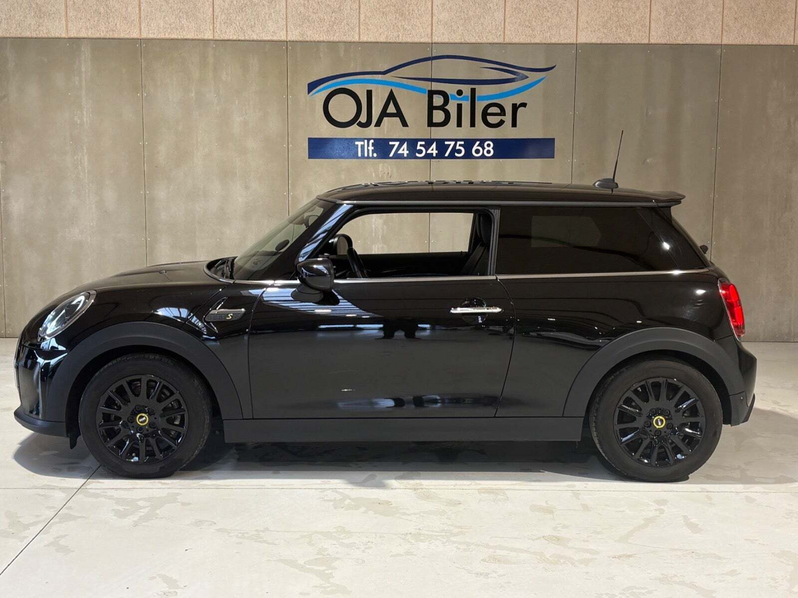 Mini Cooper SE Classic Trim