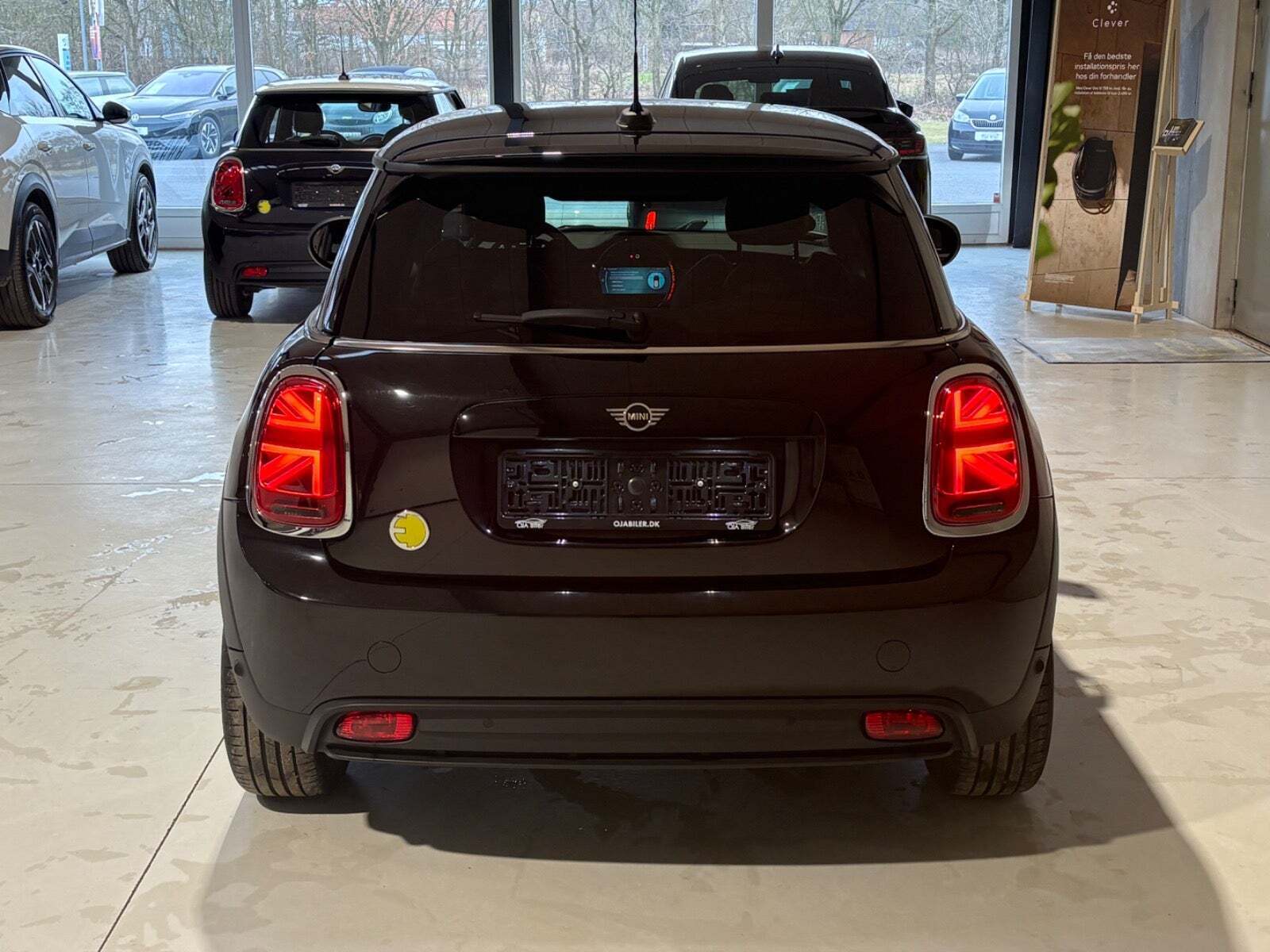 Mini Cooper SE Classic Trim