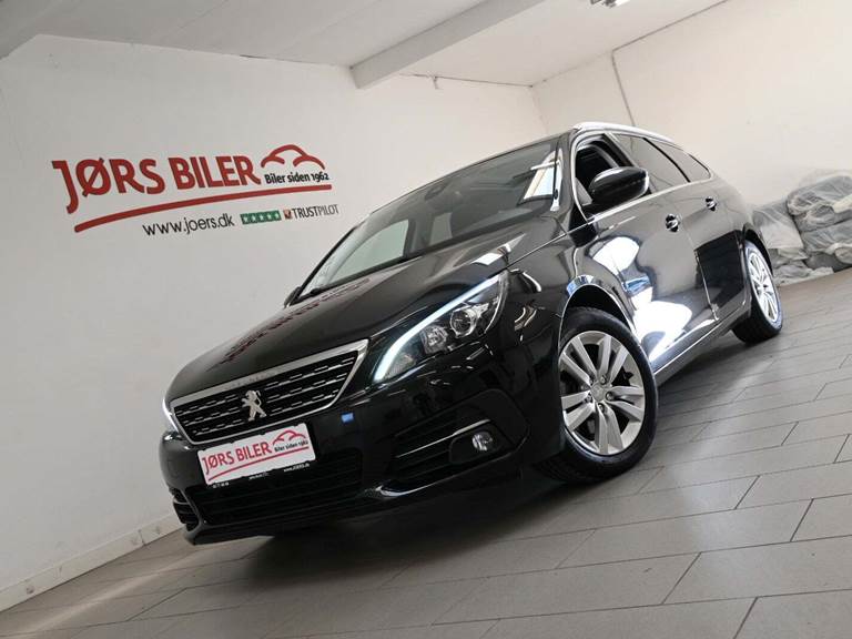 Peugeot 308 1,6 BlueHDi 120 Allure Sky SW