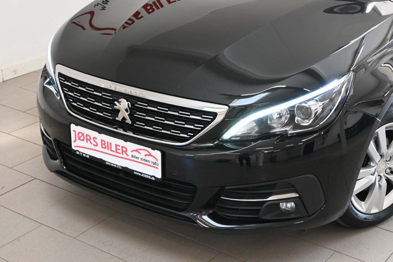 Peugeot 308 1,6 BlueHDi 120 Allure Sky SW