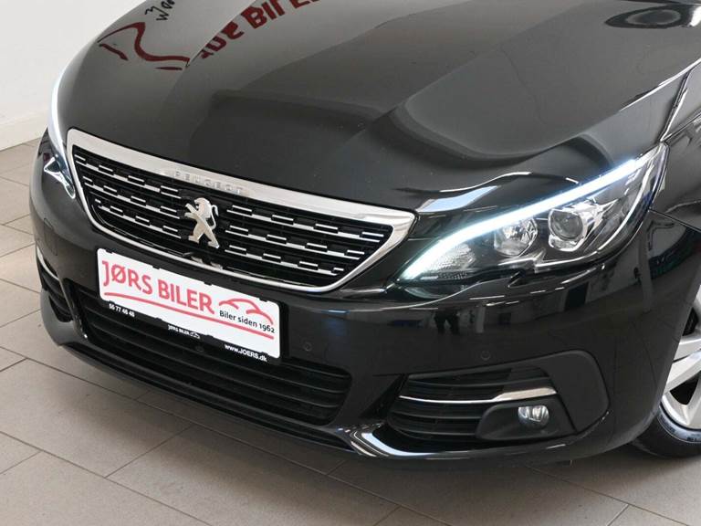 Peugeot 308 1,6 BlueHDi 120 Allure Sky SW