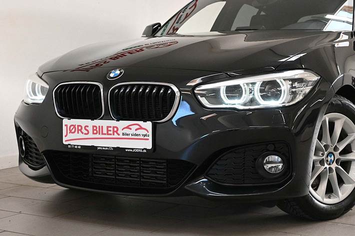Sort BMW 120d fra 2019