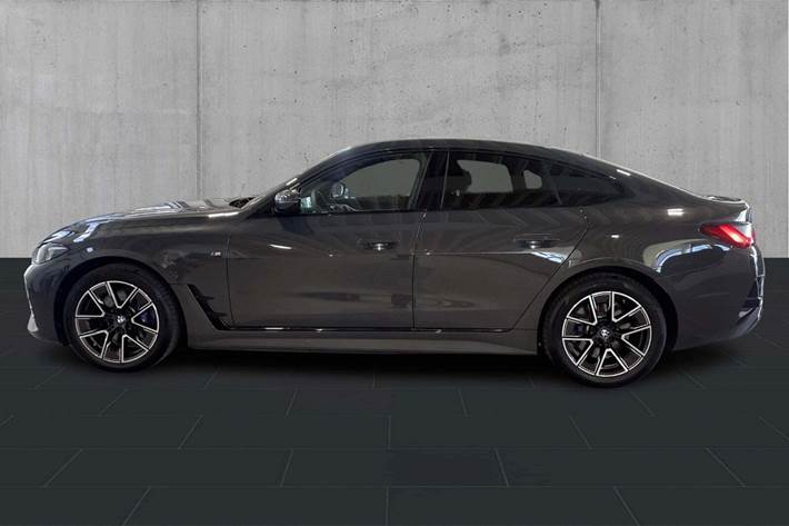 undefined BMW i4 fra 2025