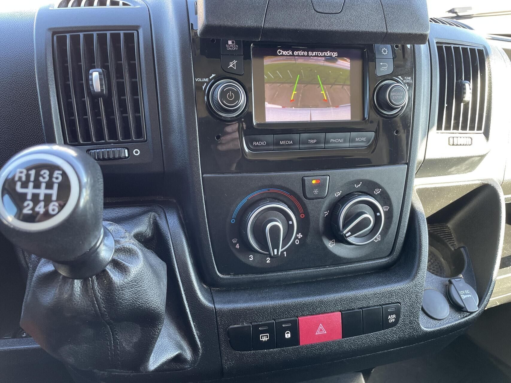 Hvid Citroën Jumper fra 2022