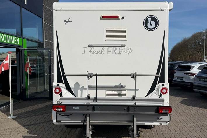 Hvid Benimar Tessoro fra 2024