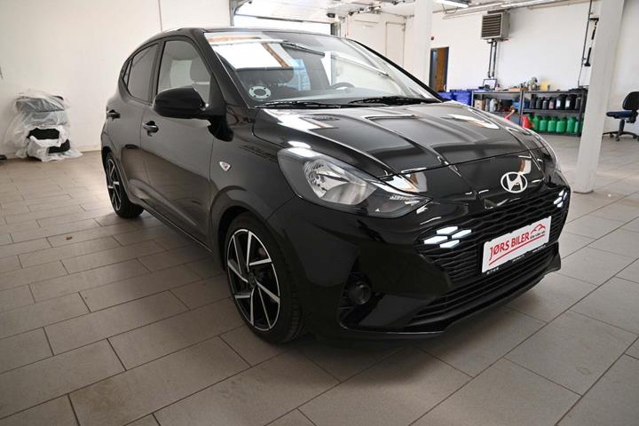 Sort Hyundai i10 fra 2024