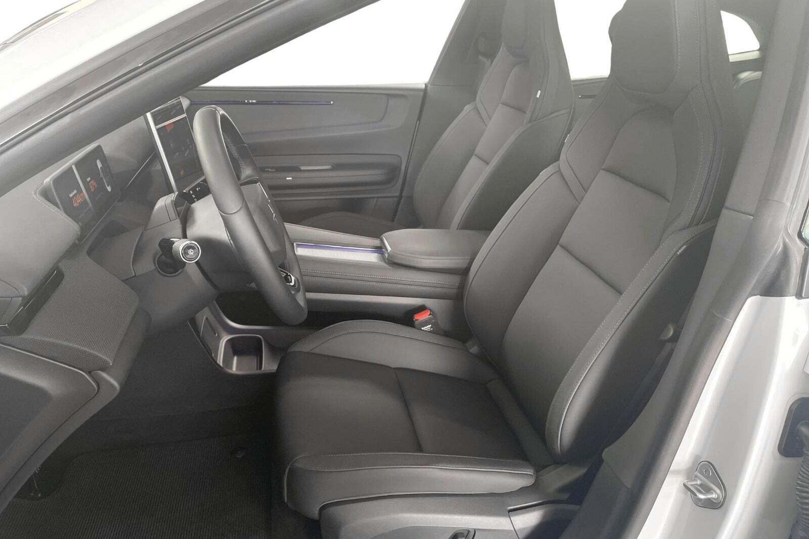 Polestar 4 Long Range