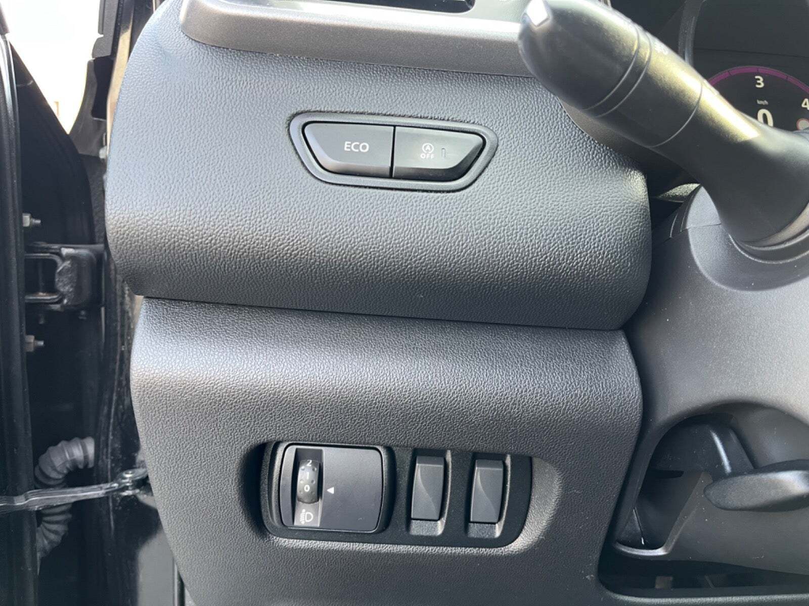 Sort Renault Kadjar fra 2015