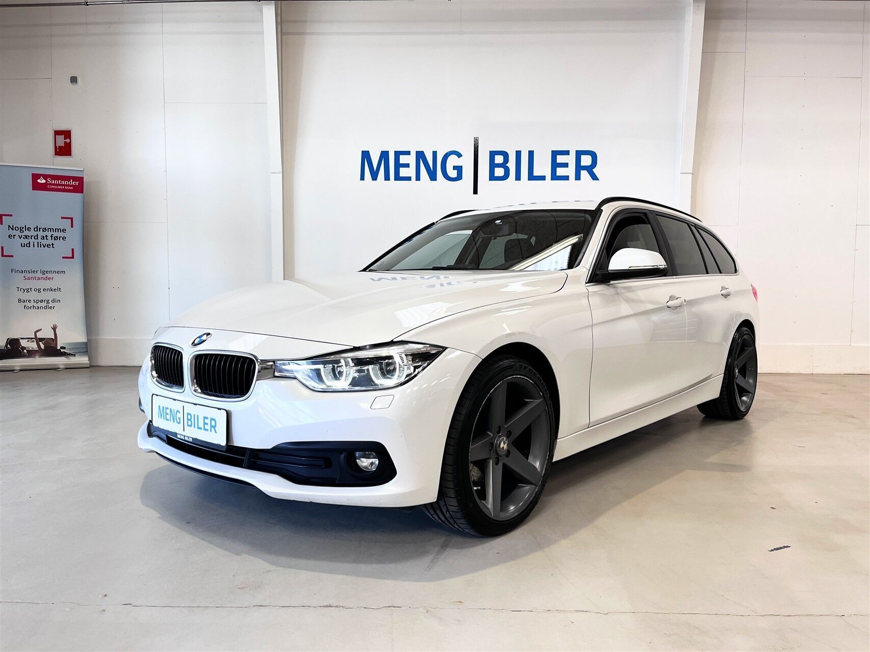 Hvid BMW 320d fra 2017