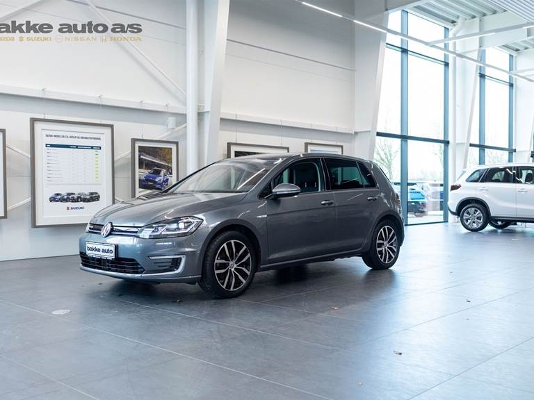 VW Golf EL 136HK 5d Aut.