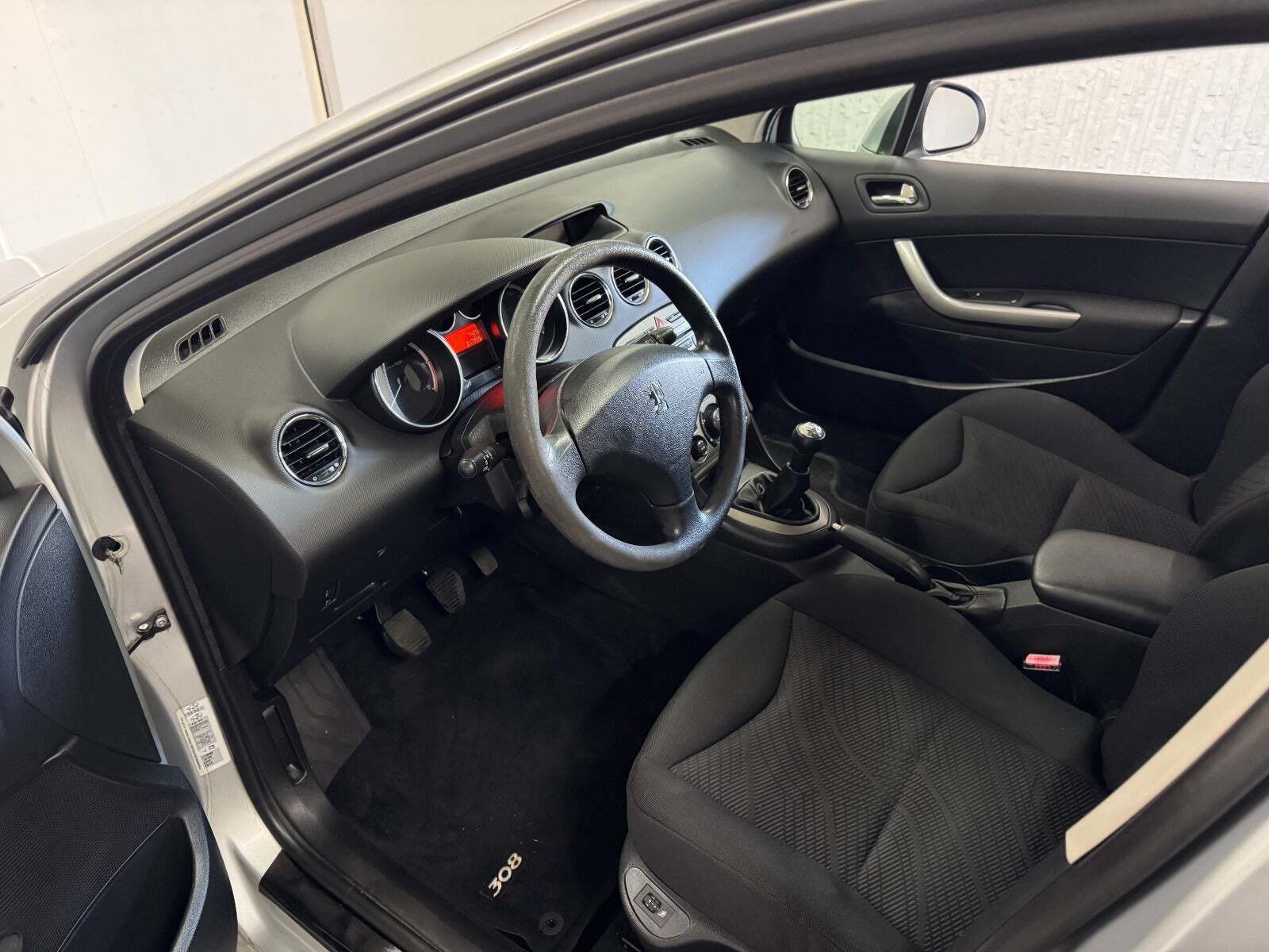 Peugeot 308 1,6 HDi 90 Comfort+ stc.