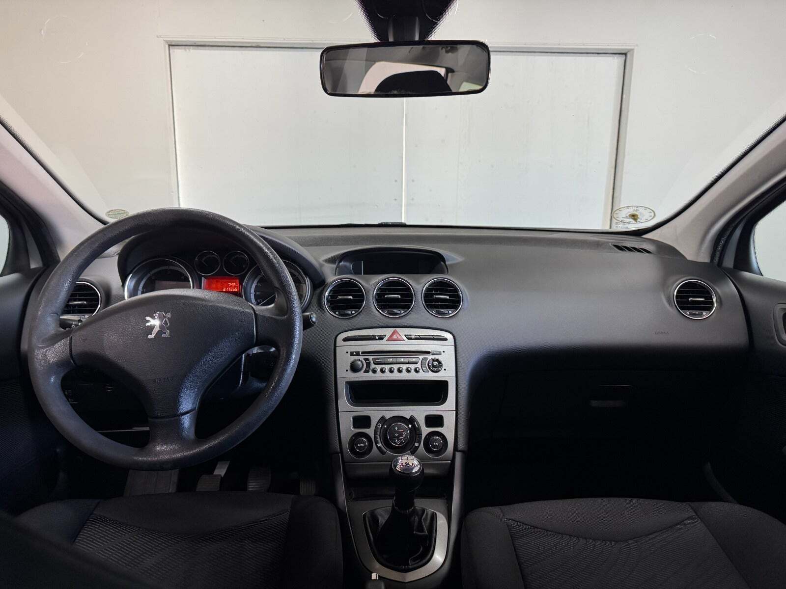 undefined Peugeot 308 fra 2010