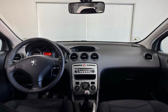 undefined Peugeot 308 fra 2010