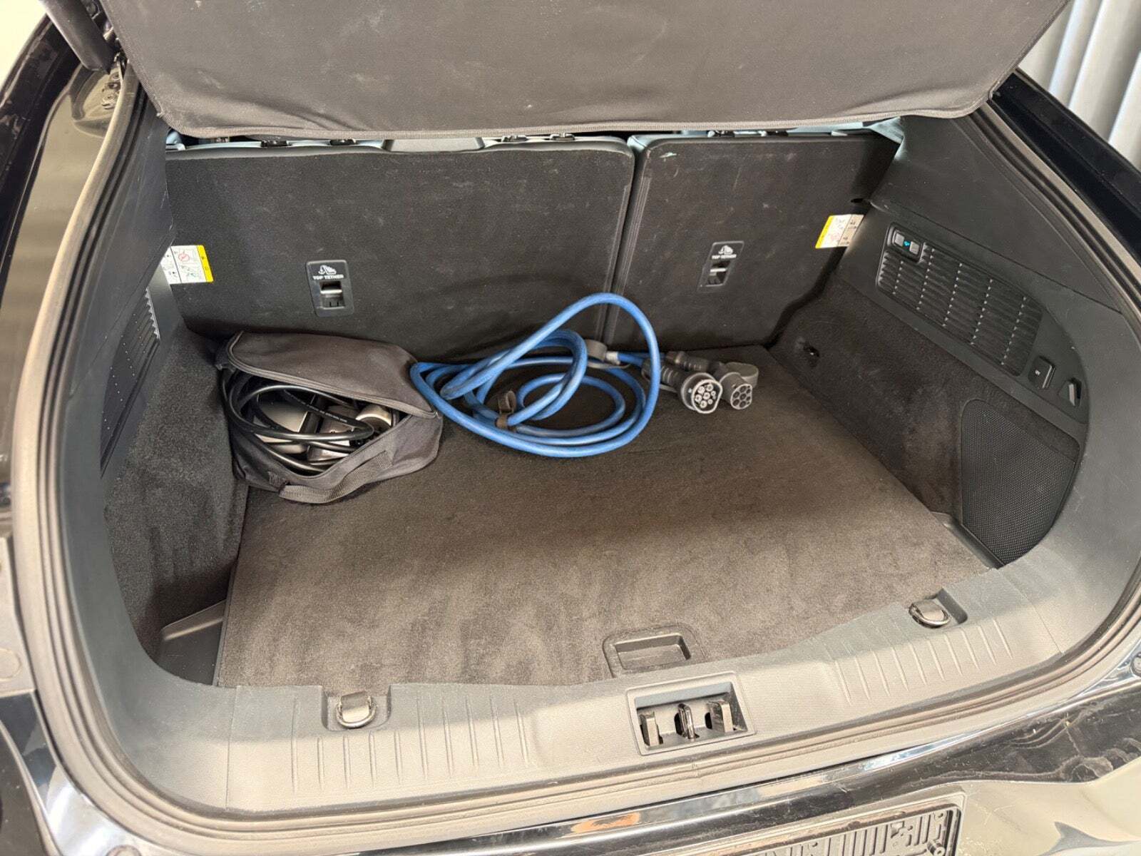 Ford Mustang Mach-E 68 Standard Range