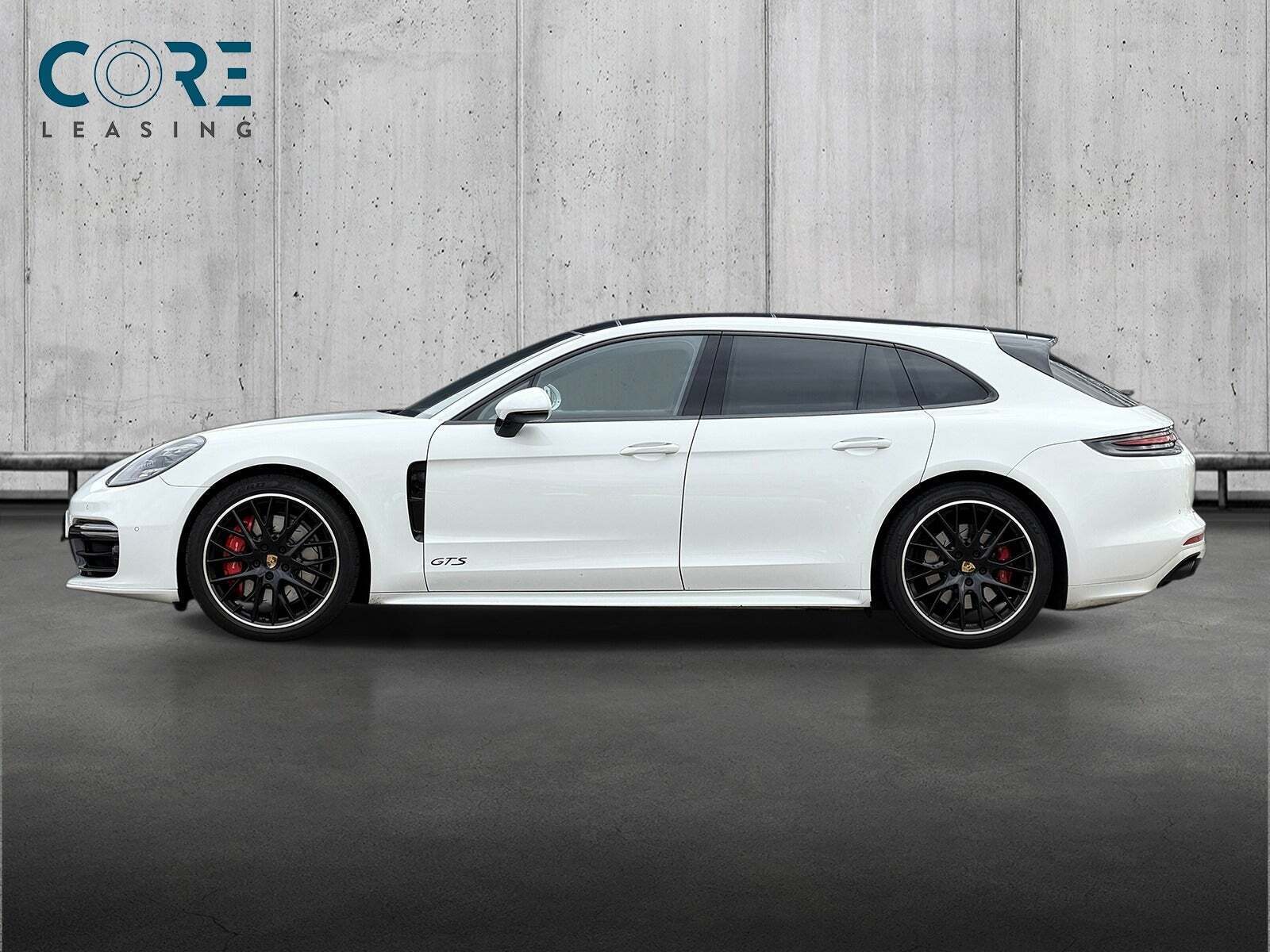 Hvid Porsche Panamera GTS fra 2020