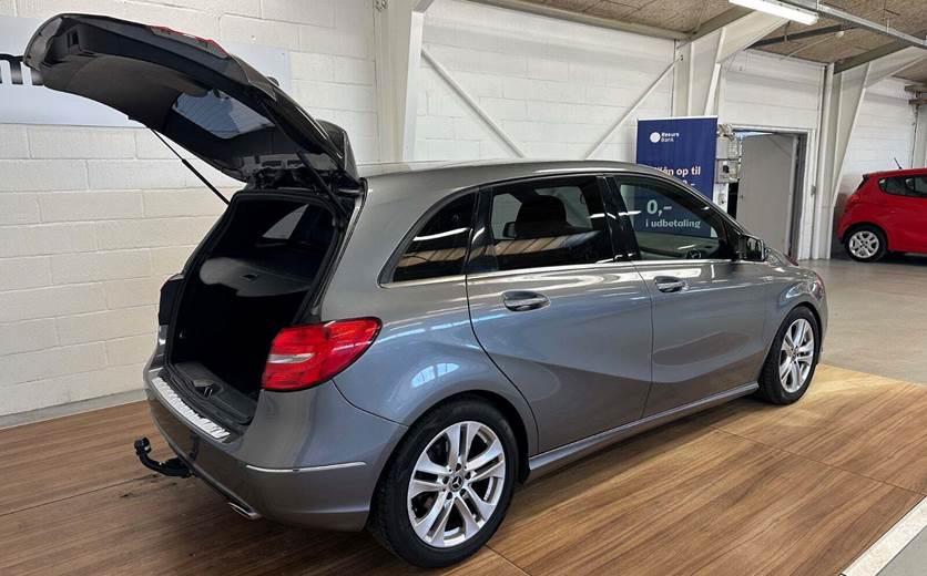 Mercedes B180