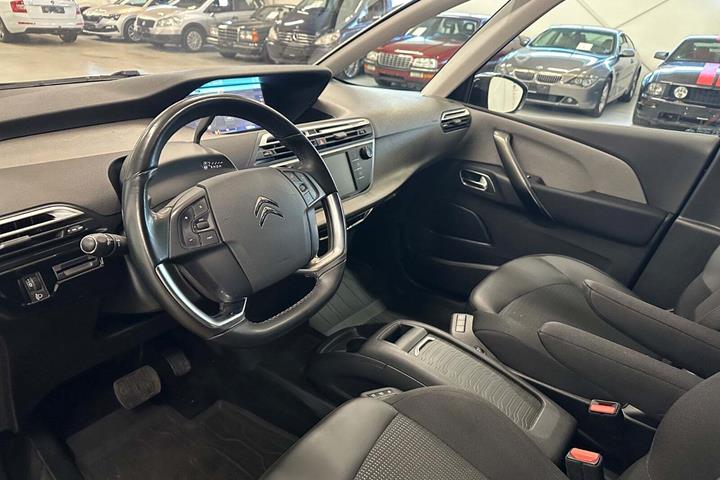 Sort Citroën Grand C4 SpaceTourer fra 2022