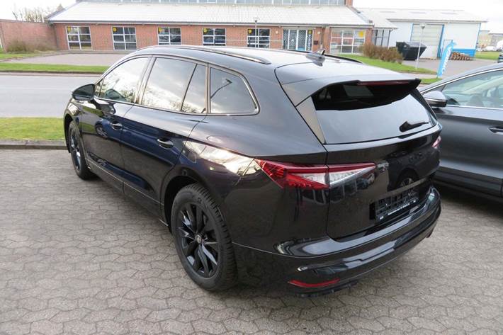 Sort Skoda Enyaq fra 2025