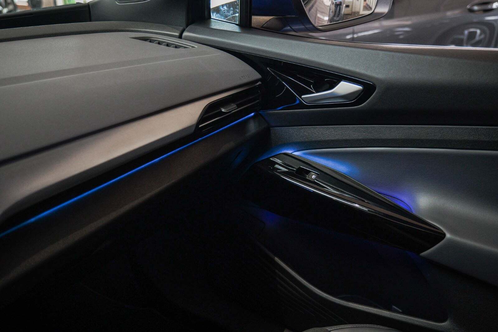 Blå VW ID.4 fra 2022