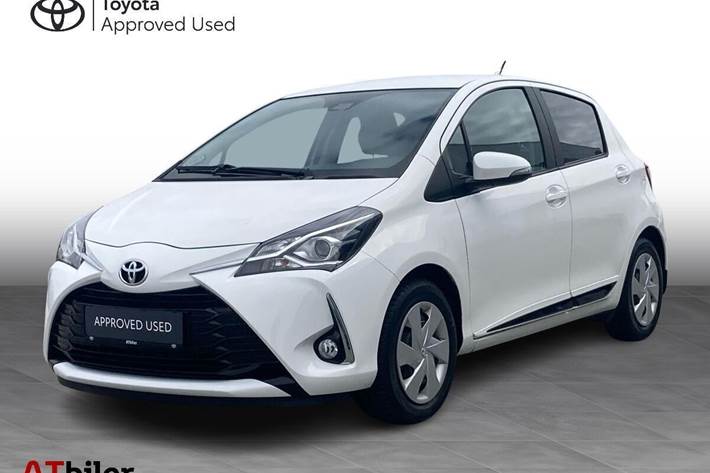 Hvid Toyota Yaris fra 2018