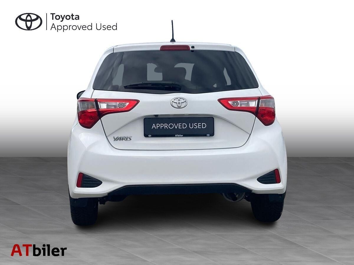 Toyota Yaris 1,0 VVT-I T2 Premium 69HK 5d