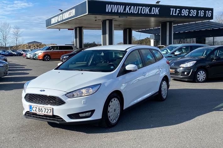 Hvid Ford Focus fra 2017