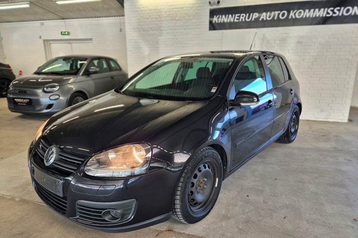 Sort VW Golf fra 2008