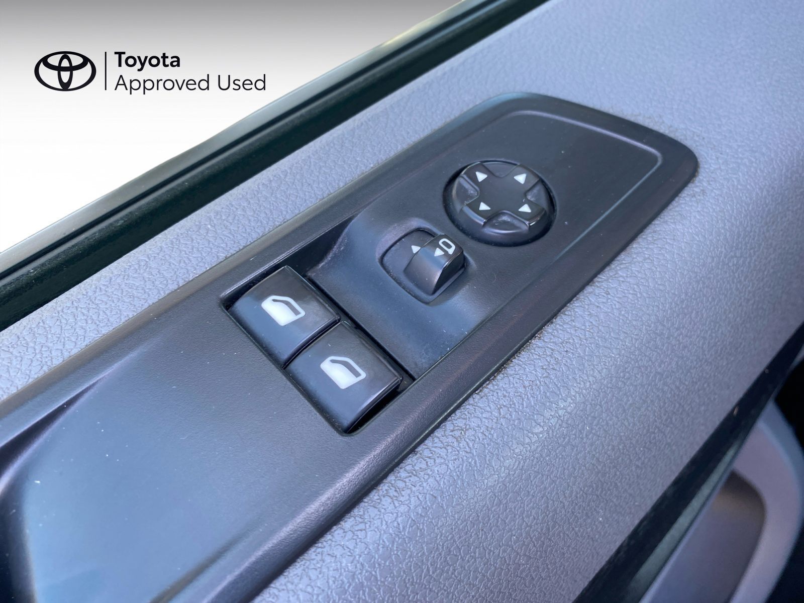 Hvid Toyota ProAce fra 2023