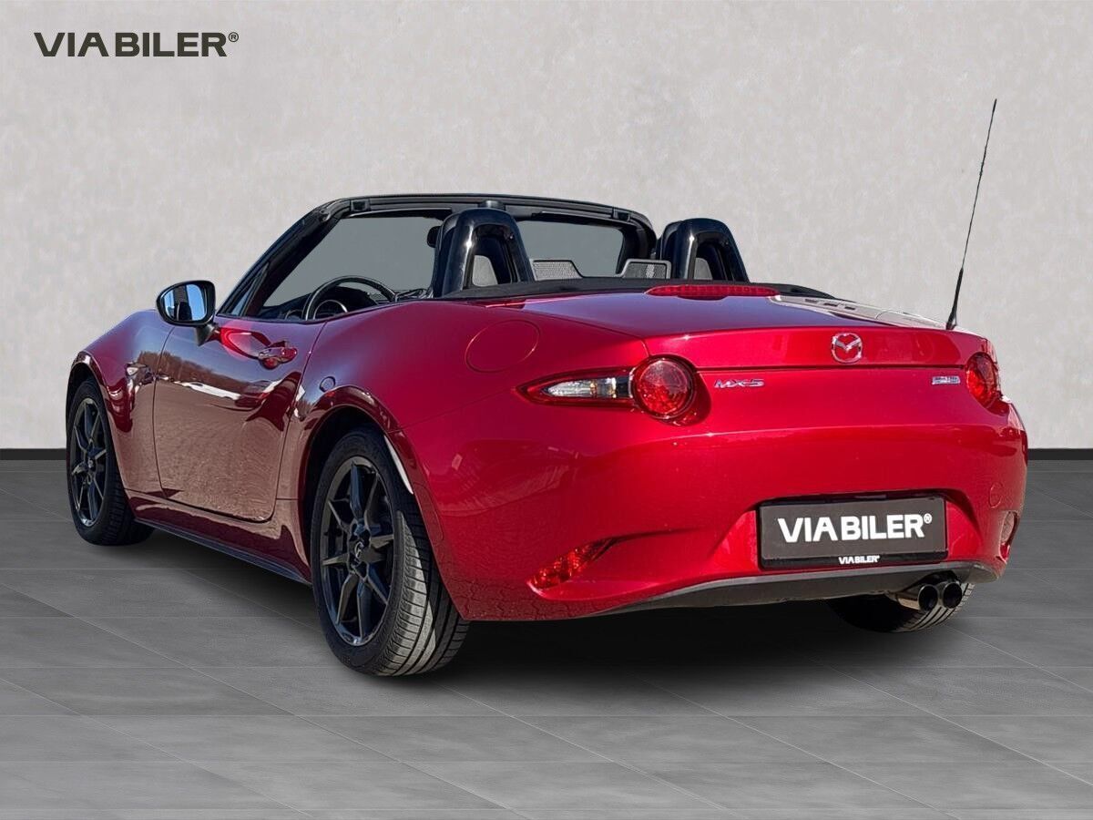 Mazda MX-5 1,5 Roadster Skyactiv-G Edition-pakke 131HK Cabr. 6g