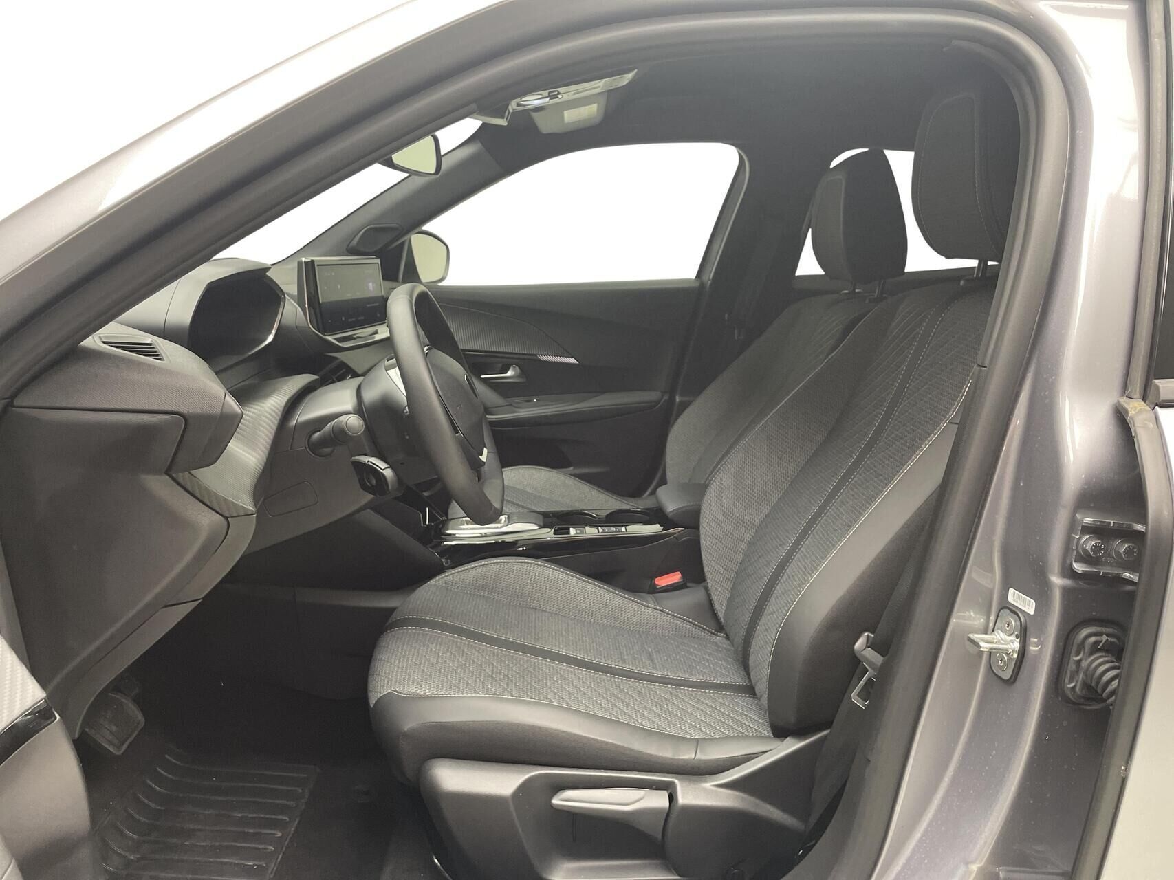 Peugeot e-2008 EL Allure 136HK 5d Aut.