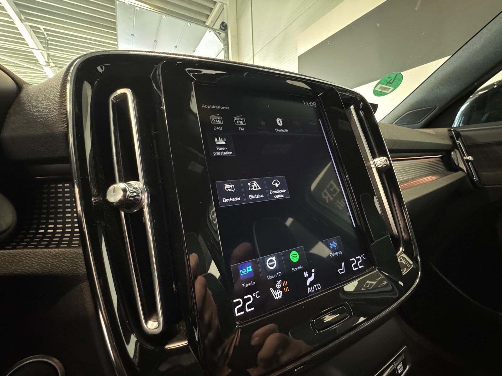 Sort Volvo XC40 fra 2021