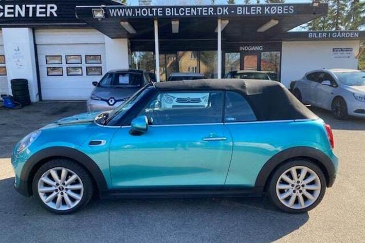 Turquoise Mini Cooper fra 2018