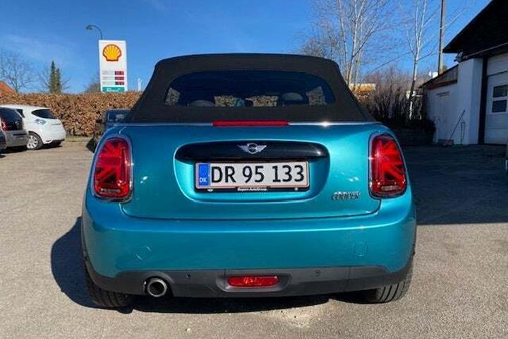 Turquoise Mini Cooper fra 2018