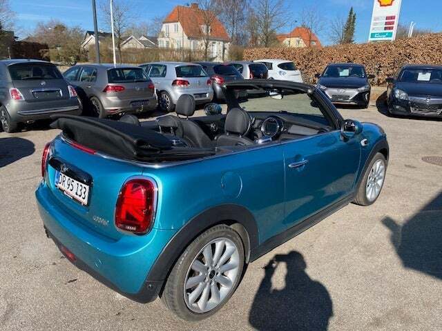 Turquoise Mini Cooper fra 2018