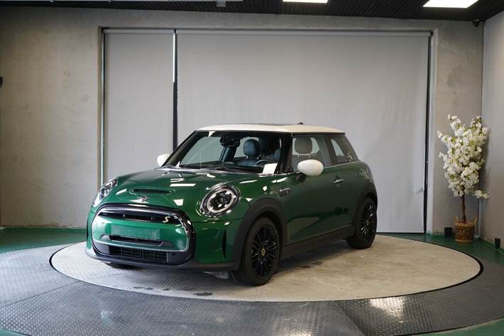 undefined Mini Cooper SE fra 2023